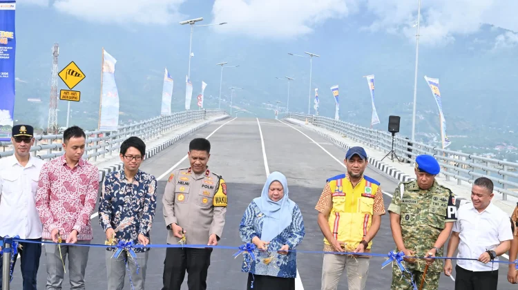 Pemeliharaan Jembatan Palu Empat Diserahkan ke Pemkot Palu